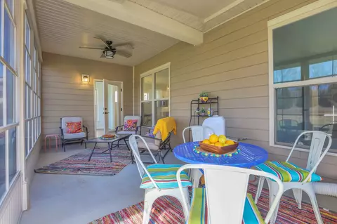 Exterior - 1084 Sumner Grv, Spring Hill, TN 37174 photo 6 of 13