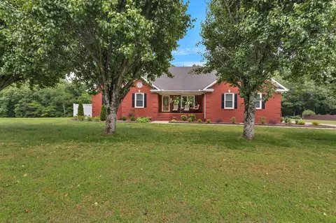 51 Eastridge Rd, Fayetteville, TN 37334