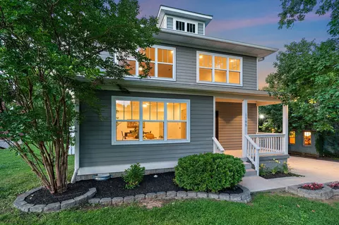 1105 Sunnymeade Dr, Nashville, TN 37216