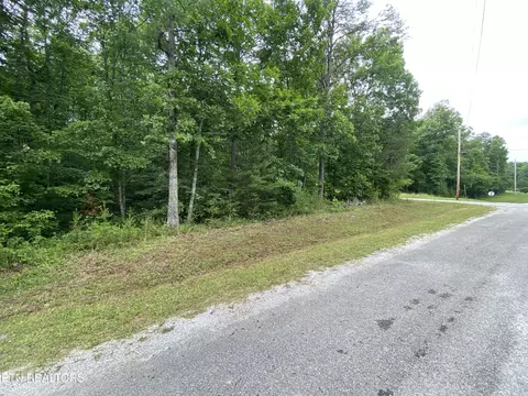 42004202 Chica Rd, Crossville, TN 38572