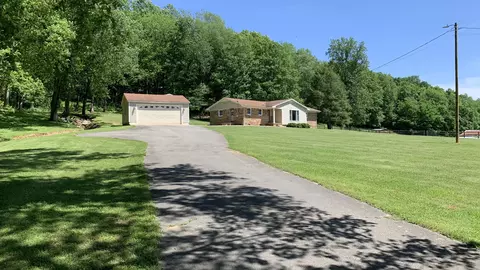 1020 Hams Creek Rd, Pulaski, TN 38478