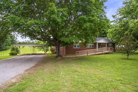 5125 Rippy Rd, Cross Plains, TN 37049