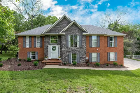 937 Everyman Ct, Columbia, TN 38401