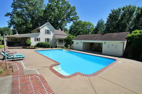 Exterior - 101 Timberlake Dr, Springfield, TN 37172 photo 11 of 17