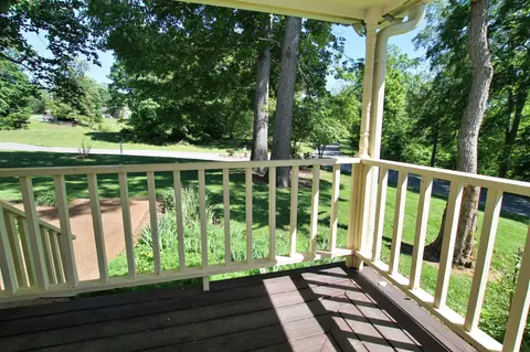 Exterior - 101 Timberlake Dr, Springfield, TN 37172 photo 9 of 17