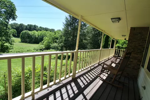 Exterior - 101 Timberlake Dr, Springfield, TN 37172 photo 10 of 17