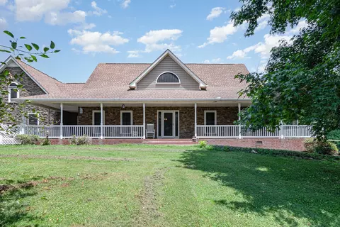 3001 Cooper Creek Rd, Woodlawn, TN 37191