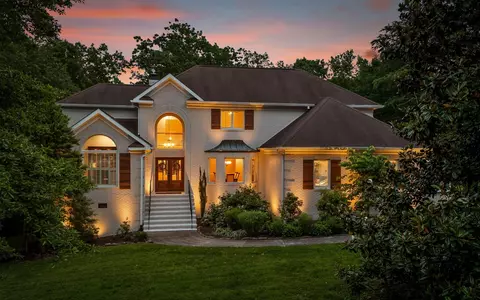 414 Gentlemens Rdg, Signal Mountain, TN 37377