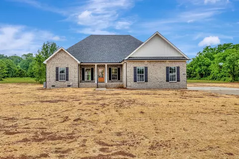 2125 Halls Mill Rd, Unionville, TN 37180