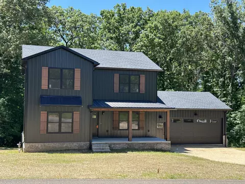 601 Cedar Dr, Camden, TN 38320