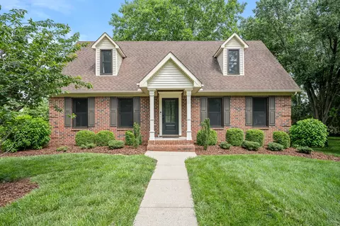 1423 Ascot Close, Murfreesboro, TN 37130