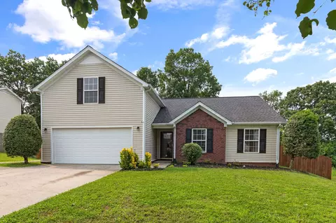 917 Lavergne Ln, La Vergne, TN 37086