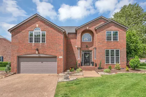 2204 Wimbledon Cir, Franklin, TN 37069