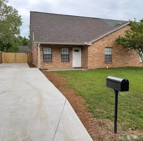 1821 Violet Ct, Murfreesboro, TN 37128
