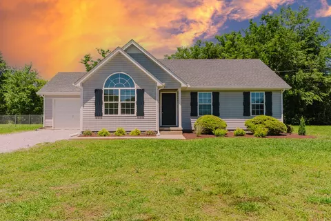 108 Veals Pl, Murfreesboro, TN 37127
