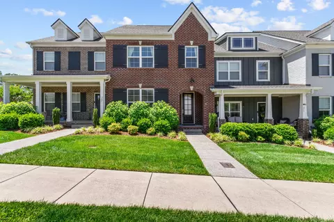 369 Carriage House Ln #L509, Hendersonville, TN 37075