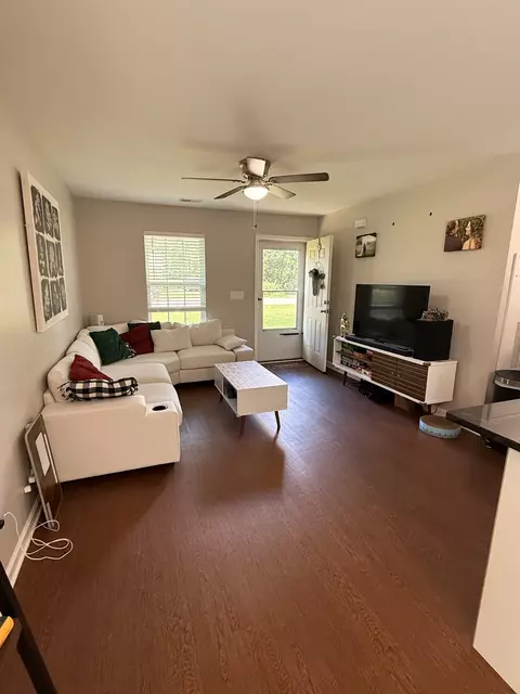 710 Johnson St, Murfreesboro, TN 37130 photo 9