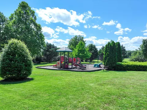 Exterior - 730 Pantera Dr, Murfreesboro, TN 37128 photo 5 of 5
