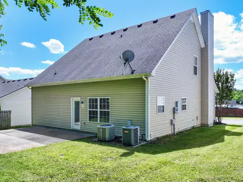 Exterior - 730 Pantera Dr, Murfreesboro, TN 37128 photo 2 of 5