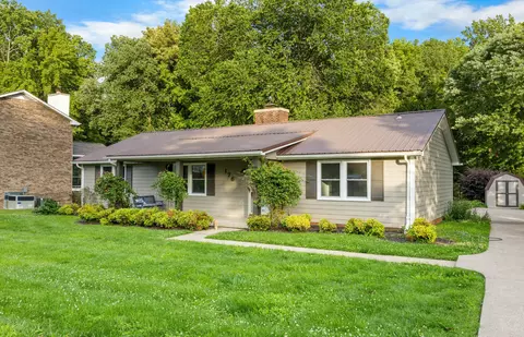 176 Kirby Dr, Clarksville, TN 37042