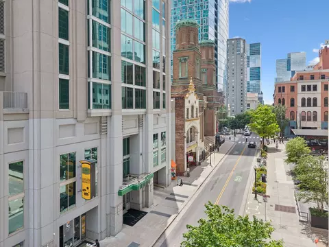 415 Church St #2605, Nashville, TN 37219