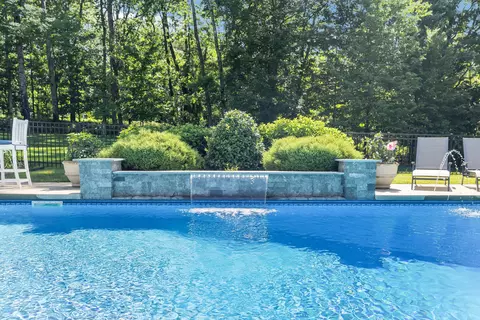 4043 Old Light Cir, Arrington, TN 37014