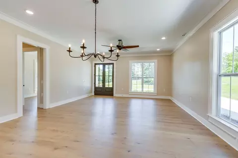 110 4th Ave S, Loretto, TN 38469 photo 7