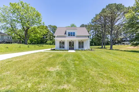110 4th Ave S, Loretto, TN 38469 photo 2