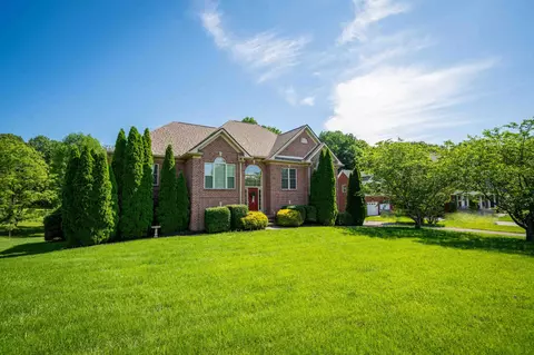 1158 Keystone Dr, Pleasant View, TN 37146