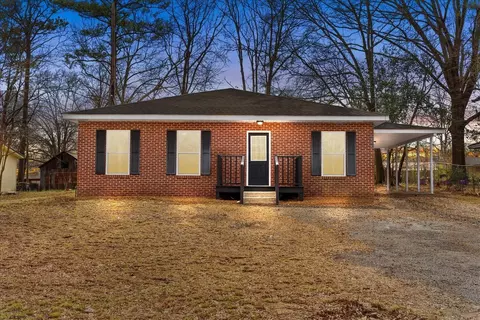 900 Cumberland Dr, Dalton, GA 30721