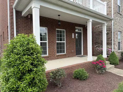 210 Oldbury Ln, Spring Hill, TN 37174