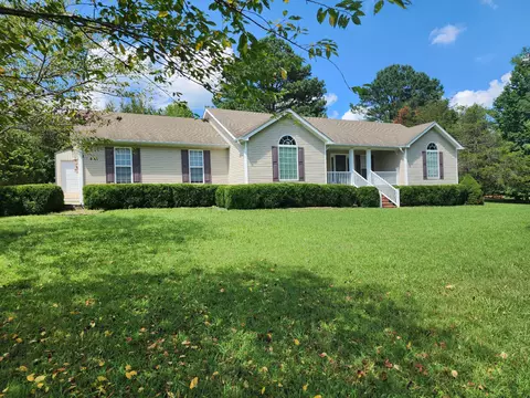 168 Commodore Cir, Summertown, TN 38483