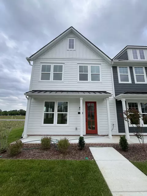 112 Valentine Aly, Nashville, TN 37218