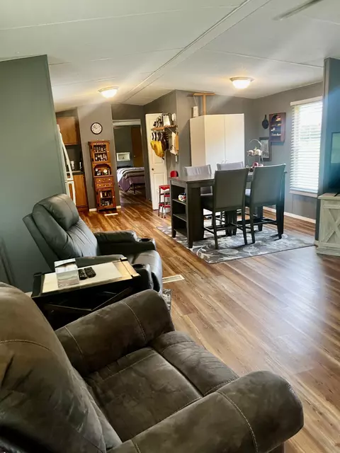 Living - 3111 Old New Cut Rd, Springfield, TN 37172 photo 1 of 2