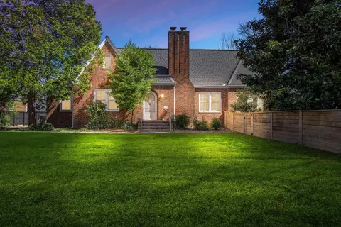 18 S Sweetbriar Ave, Chattanooga, TN 37411