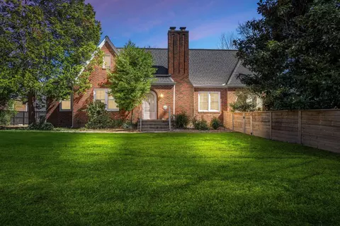 18 S Sweetbriar Ave, Chattanooga, TN 37411