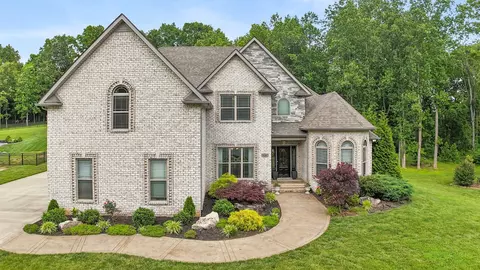 6288 Blacksmith Dr, Pleasant View, TN 37146 photo 2