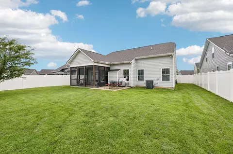 Exterior - 2812 Kellner Dr, Murfreesboro, TN 37128 photo 10 of 11