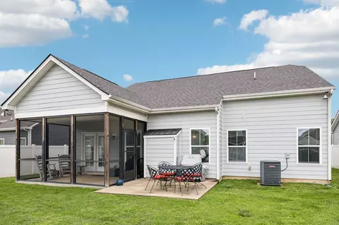 Exterior - 2812 Kellner Dr, Murfreesboro, TN 37128 photo 7 of 11