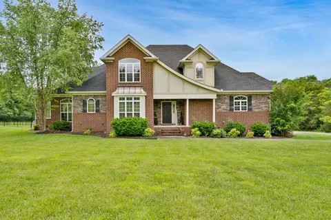 3840 SE Tater Peeler Rd, Lebanon, TN 37090