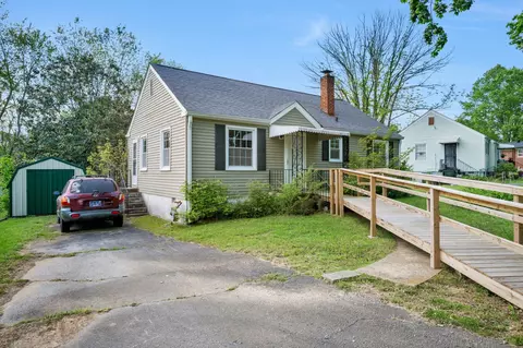 103 June Dr, Dickson, TN 37055 photo 4