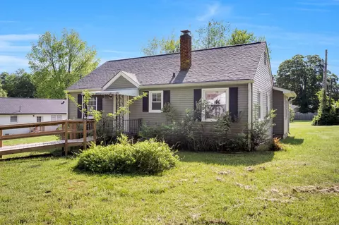 103 June Dr, Dickson, TN 37055 photo 3