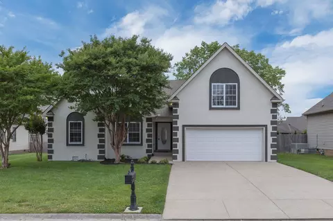 129 Fieldstone Ln, Springfield, TN 37172