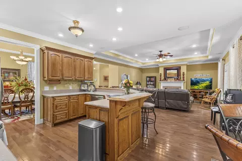 Kitchen - 565 Eagle Loop, Loretto, TN 38469 photo 2 of 5