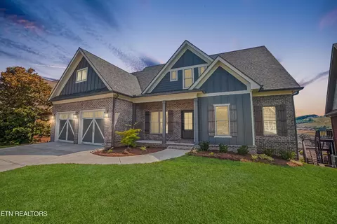 2248 Misty Mountain Cir, Knoxville, TN 37932