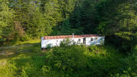 266 Blazer Ln, Dayton, TN 37321