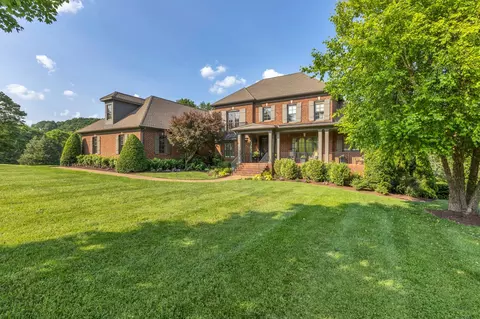 3630 Bear Creek Ln, Thompsons Station, TN 37179