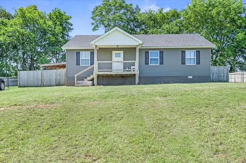 84 Del Toro Dr, Sparta, TN 38583