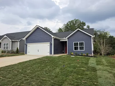 1330 Isaiah Dr, Clarksville, TN 37042