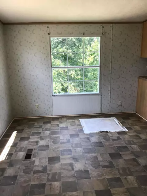 102 Bison Ct, Powell, TN 37849 photo 9
